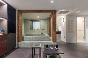 Suite 1 Phòng Ngủ (One-Bedroom Suite)