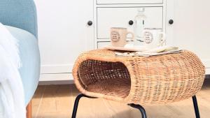 Ca Egle by Ca-Sa Check