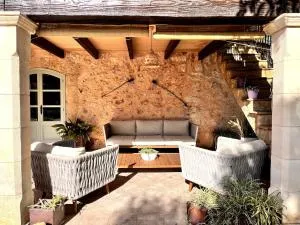 Cream homes Son Celles, ETV3533 - Ruberts