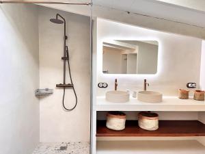 Cream homes Son Celles, ETV3533