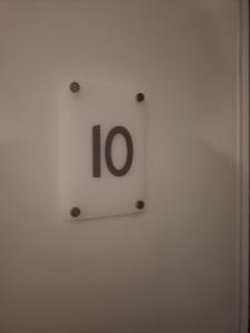 Hotels Le Crist'Al, hotel et restaurant, partiellement climatise, en front de mer et centre ville : photos des chambres