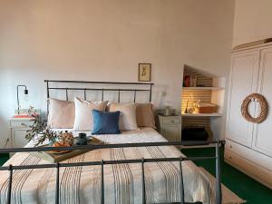 Cà Renzon stanza in rustico di campagna vicino al Lago