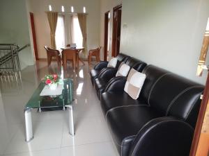 Ata Homestay Purwokerto