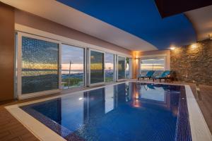 Villa Awesome