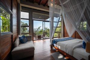 Treehouse Chalets - A Curated Experience of Unique Waterfall Treks and Scenic Hikes