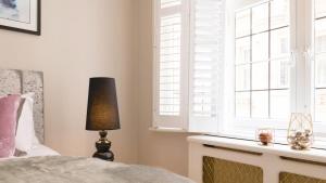 Discover the Exclusive Charm of a Covent Garden Luxury Nomads Home