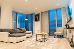 Luxury 2 Bed Penthouse with Stunning Views in Manchester City Centre