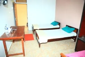 Thinakkural Rest - Джафна