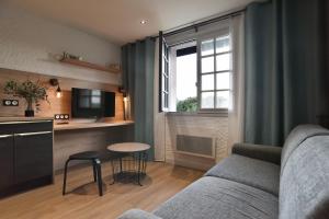 Pierrette 12 - 200m de la plage parking privé