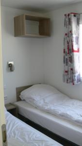 Campings Camping Lizoe : photos des chambres