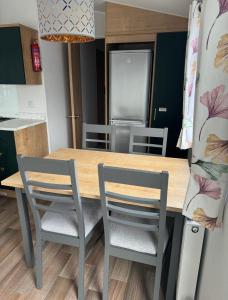 Lake View Caravan - Haven Lakeland
