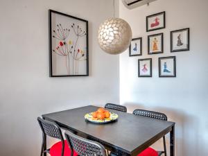 Apartment with pool near Burriana beach, Nerja