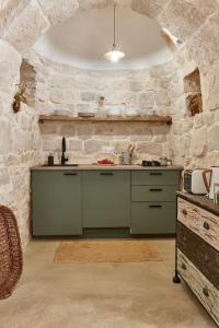 Trullo dei Noci con Piscina