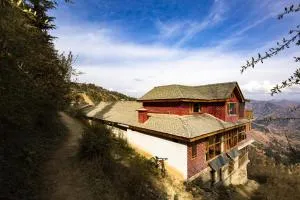 Zostel Homes Cheog (Shimla) - Cheog