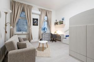 Rowena Holiday Home