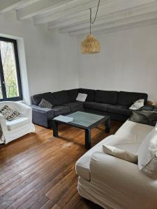 Maisons de vacances Maison spacieuse avec piscine sans vis a vis 8 pers : photos des chambres