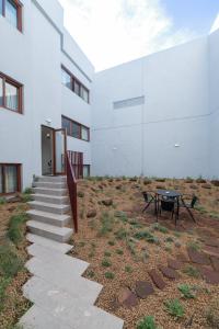 THE MODERNIST, Architecture experience