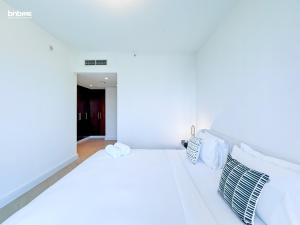 bnbmehomes - Golf Tower 1