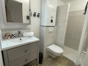 Appartements Le Morgon, Studio Confort a Gleize, proche Villefranche et Limas : photos des chambres