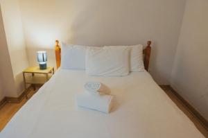 2 bed Renfield st City Center