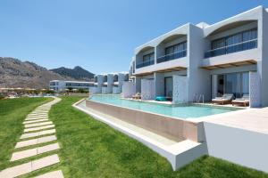 Double Deluxe Swim up  Sea view room in Hotel Lutania Beach