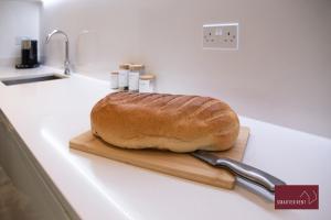 Two Bed Flat - Isleworth