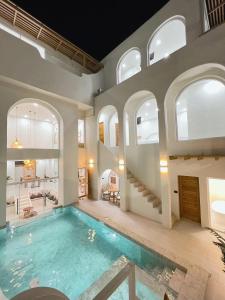 Huang Su Villa 7 皇宿7号泳池别墅 - 3hvězdičkové hotely ve městě Pattaya Central