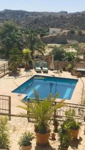 Nick's Cave, Bed and Breakfast with a difference - Antas