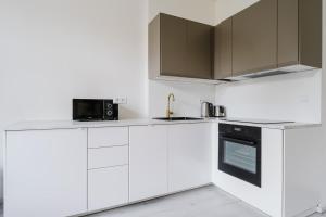 Blueground Prague 10 fully equipped nr park - PRG23 PRG-23