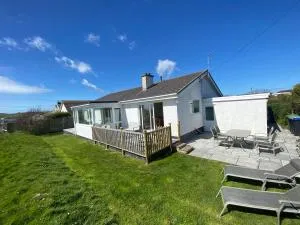 Amazing Sea Views, 10 Minutes Walk to the Beach - Rhoscolyn