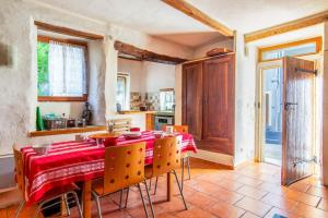 Charmante maison au bord de la rivière