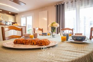 Maisons de vacances Cocon Familial & Terrasse - Pole Sante Sud - 10mn Circuit des 24H - L-Instant Clef : photos des chambres