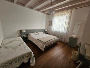 Double or Twin Room with Shared Bathroom