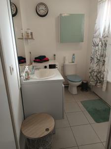 Appartements Duplex proche Disney avec ecran cinema : photos des chambres