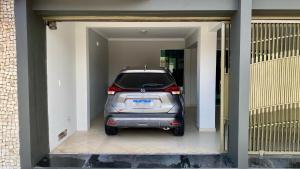 Cop 30 home with garden and lake