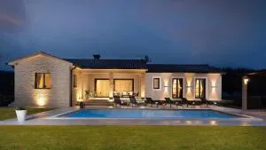 Villa Animo for 8 people near Labin - Rabac with private pool, children playground & beautiful garden - Raša