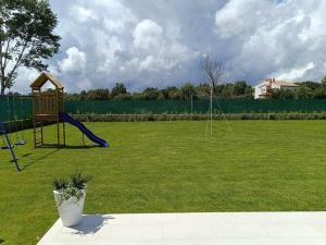 Villa Animo for 8 people near Labin - Rabac with private pool, children playground & beautiful garden