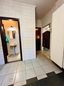 Aconchegante Quarto Solteiro no Jd Marajoara