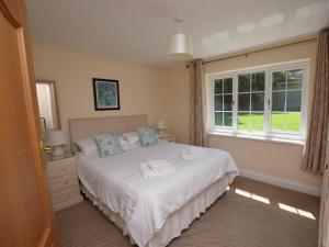 Cosy bungalow in Pembrokeshire