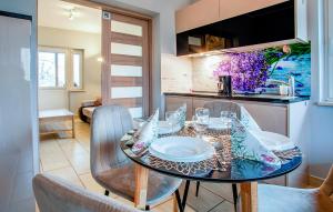 Stunning Apartment In Gdansk With Wifi