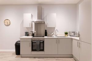Convenient 2 Bed Apartment in Waterloo Liverpool