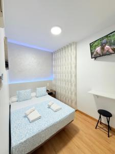 Double Room with Shared Bathroom room in Hostal Quinta Santillan