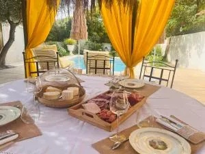 Cabane la Clef des Champs au Mas des Entrages - 朗松普罗旺斯