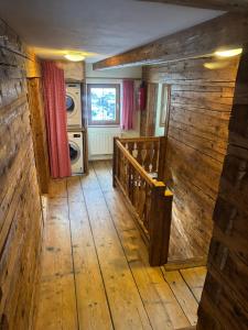 Uriges Alpen-Apartment Juen Stefan