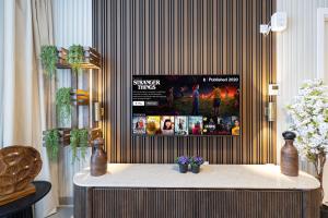 1BR Wanderlust Apartment by Blue Cloud Holidays