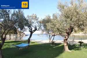 Private Beachfront House Irene Mare, Serene Views