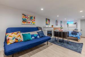 DC colorful place plus Free Parking