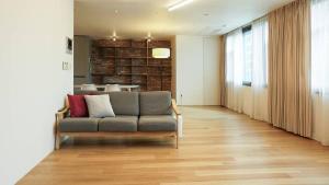 Gangnam Tower Palace 2 rooms 2 baths Long-term available