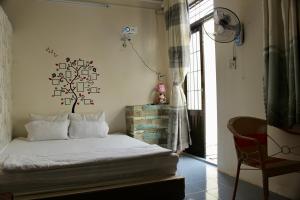 Phòng Có Giường Cỡ King Với Ban Công (King Room with Balcony)