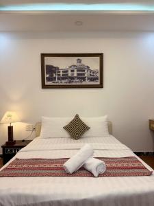 Atus boutique - City central